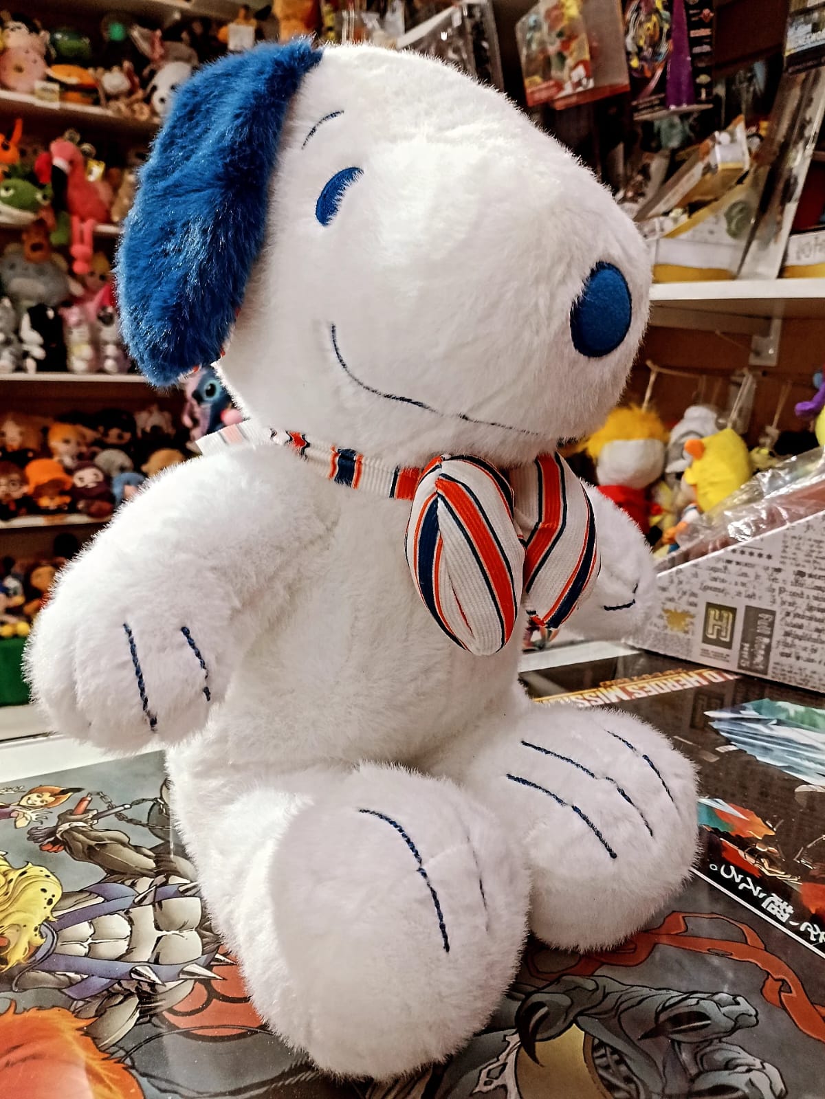 PELUHE SNOOPY CON CORBATIN