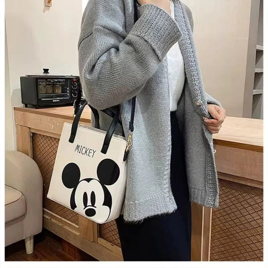 ¡El toque mágico que tu outfit necesitaba!