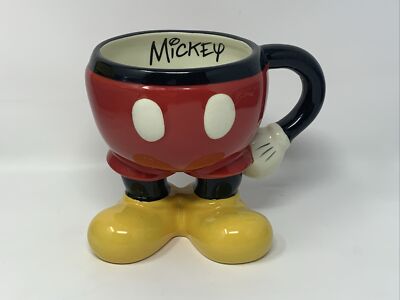 Taza 3D Mickey de Pie 👟🖤