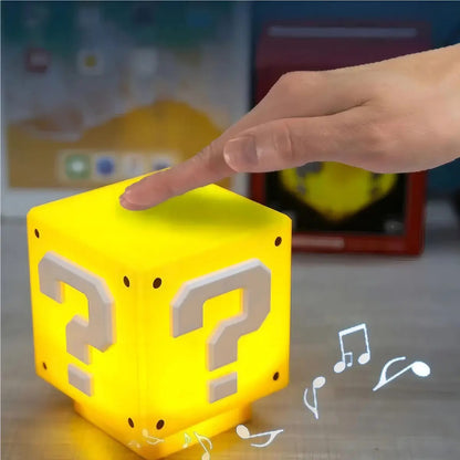Lámpara de Bloque de Interrogación Super Mario™ – ¡Ilumina tu Mundo con un Toque Retro!