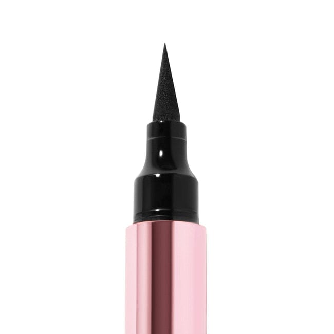 Delineador Líquido Overachiever (Beauty Creations) 💖