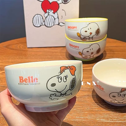¡Haz que tus desayunos sean más felices con Snoopy! 🐾☕️