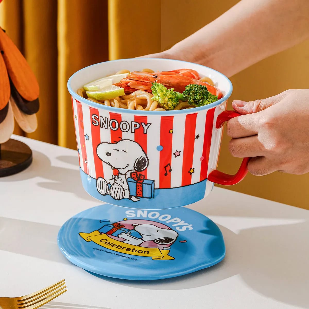 Tazones Snoopy para Fideos y Ramen con Tapa – Edición "Celebration" &"Cooking Time" 🐾🎁👨🍳950ML