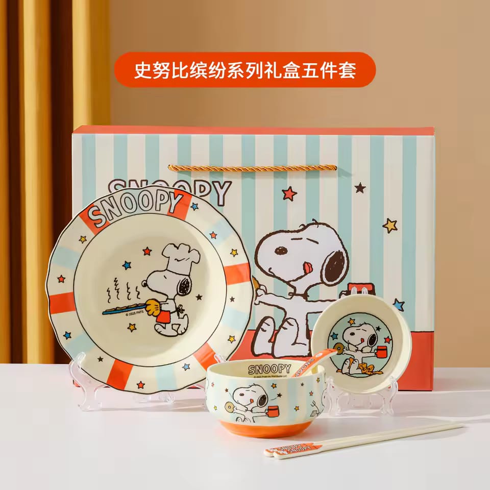 Set de Vajilla "Celebration" – Snoopy Festivo🎈🍜