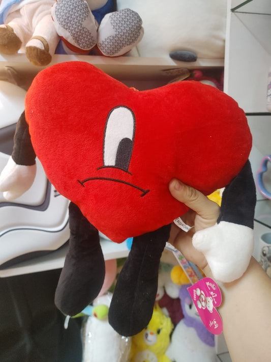 ¡El corazón de Un Verano Sin Ti en versión peluche para abrazar fuerte! ❤️🐰