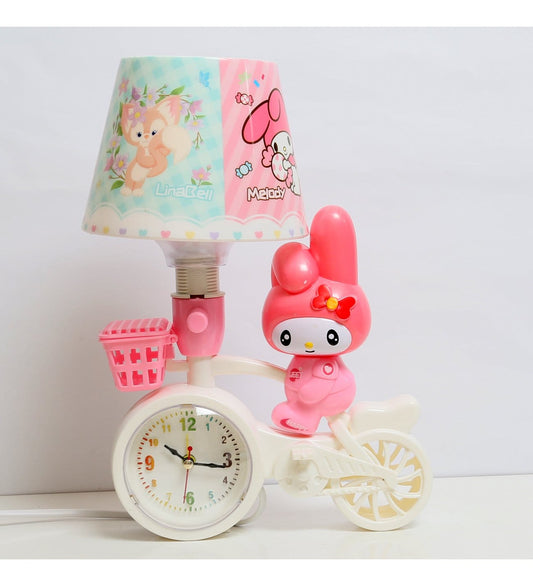 Lámpara de Mesa Multifuncional "My Melody en Bicicleta" con Reloj y Cesta 🎀🚲⏰